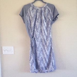 Smartwool Women's Merino  Short Sleeve Dress. Size - Medium